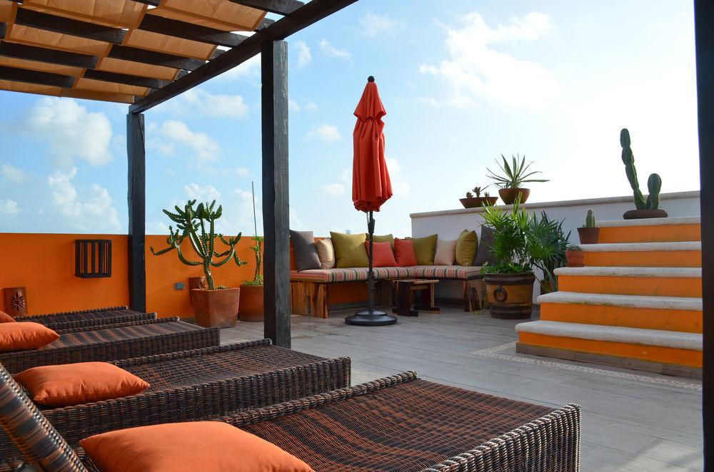 La Galeria By Bunik Hotel Плая дел Кармен Екстериор снимка