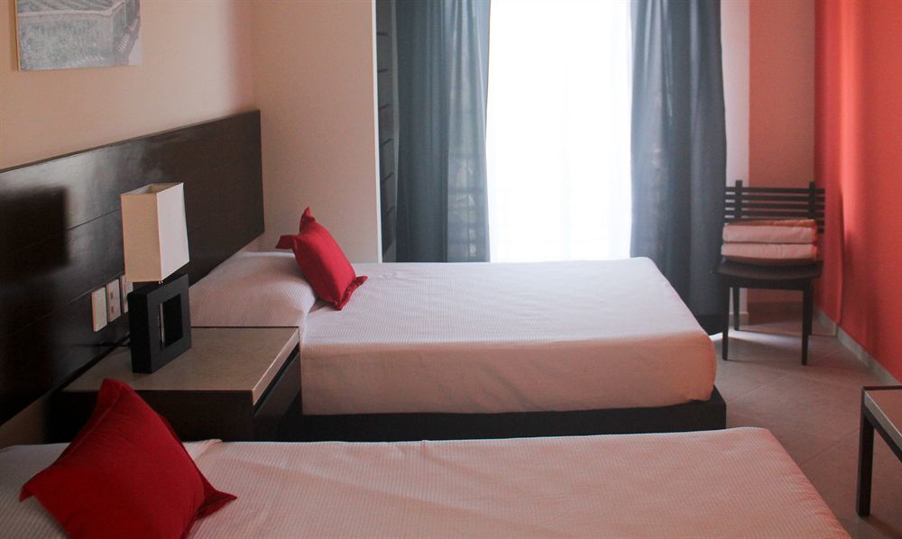 La Galeria By Bunik Hotel Плая дел Кармен Екстериор снимка